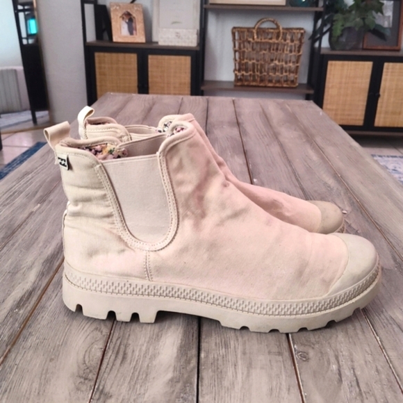 Billabong Women's Sydney Chelsea Boot Size 9.5 - Picture 9 of 12
